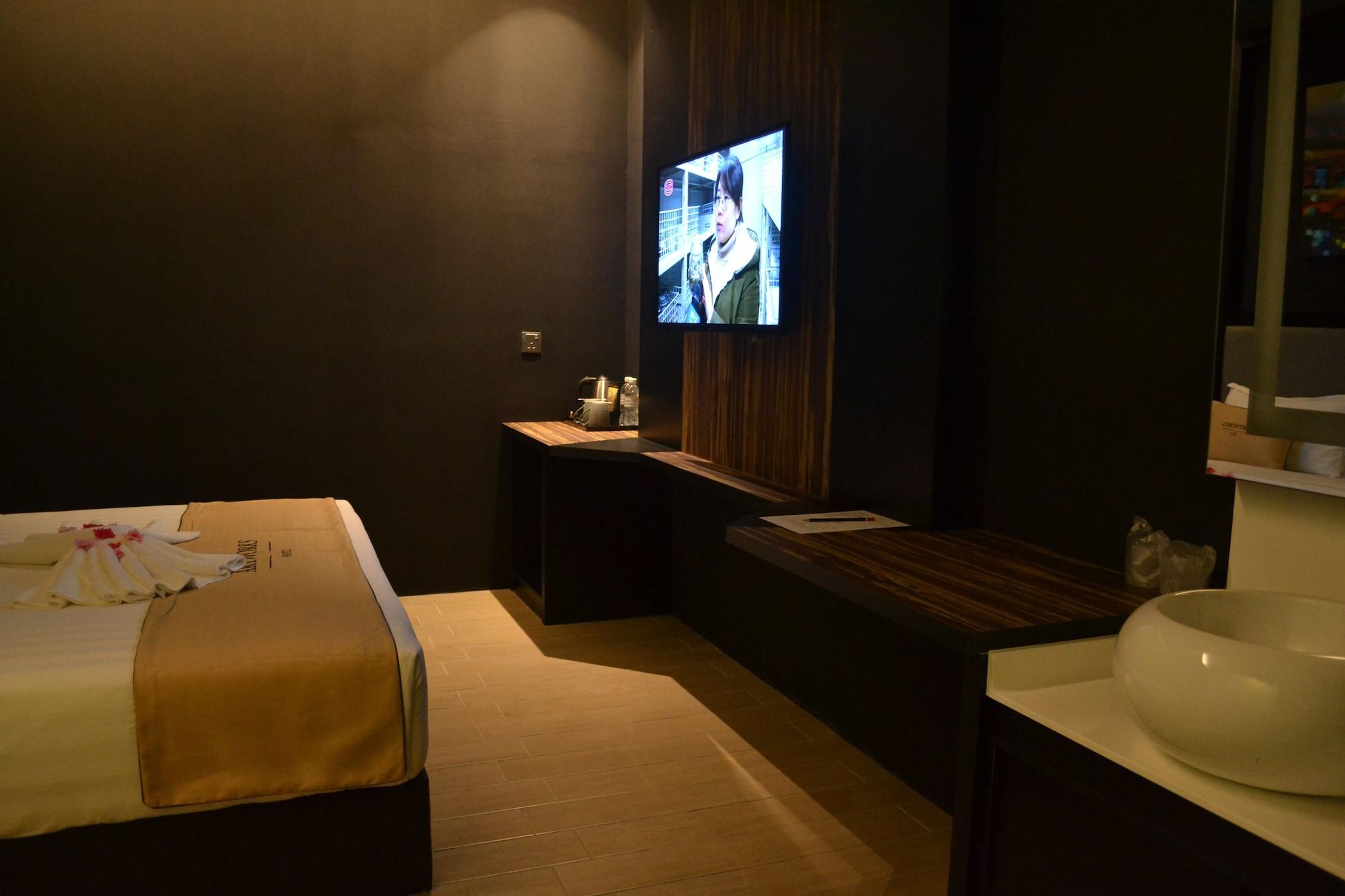 Artworks Hotel Ipoh Exterior photo