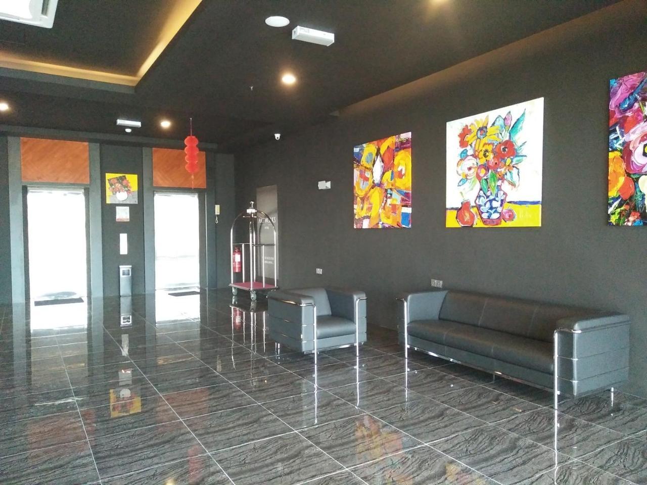 Artworks Hotel Ipoh Exterior photo