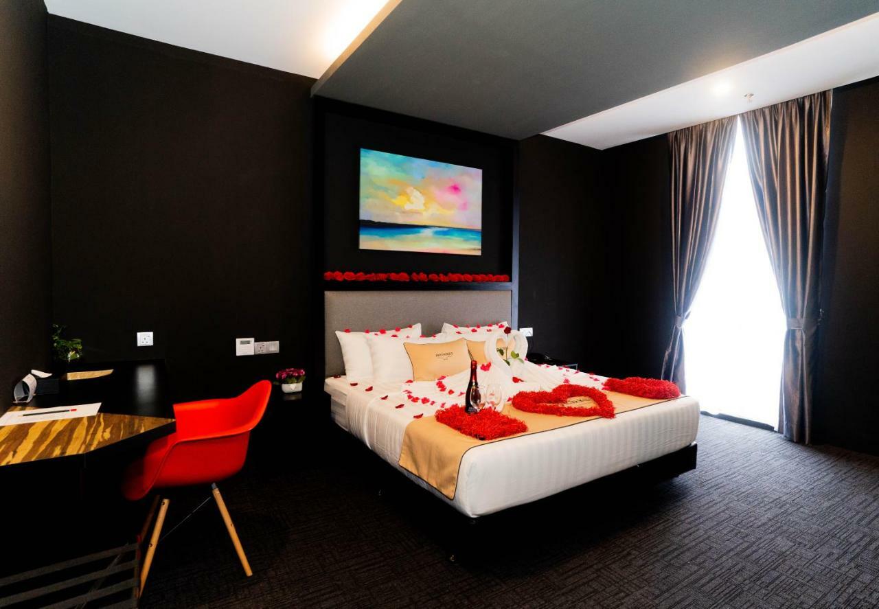 Artworks Hotel Ipoh Exterior photo